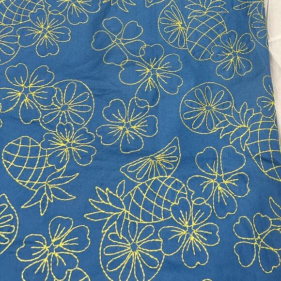 Charter Club Golf Pants sz 6 Blue Yellow Embroidered Floral Crop Capri Pineapple - Picture 4 of 5